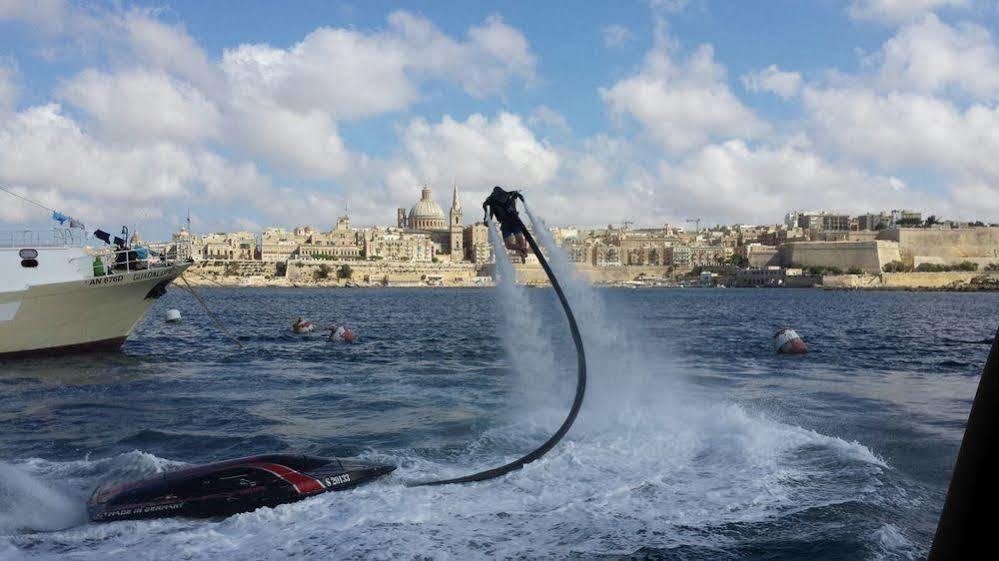 Hotel Boat Ms Cutty Jean Sliema Exteriér fotografie